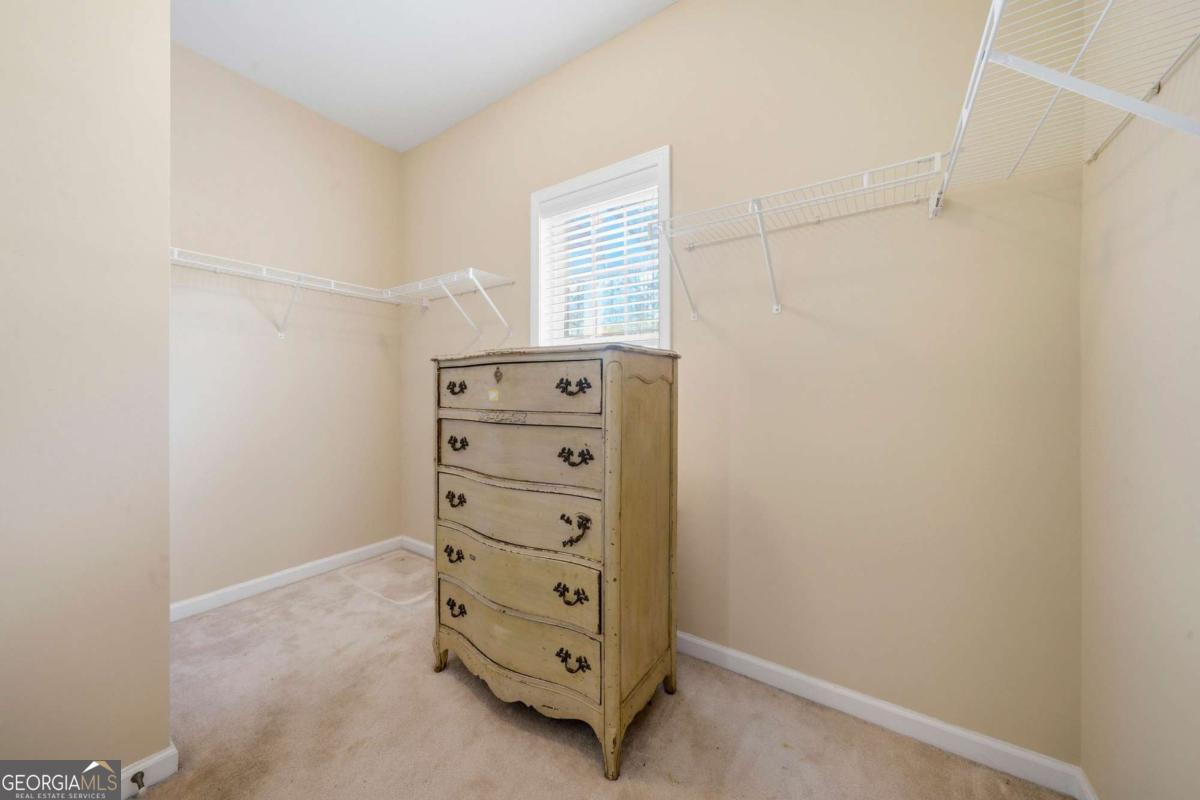 195 Chaucer Parkway