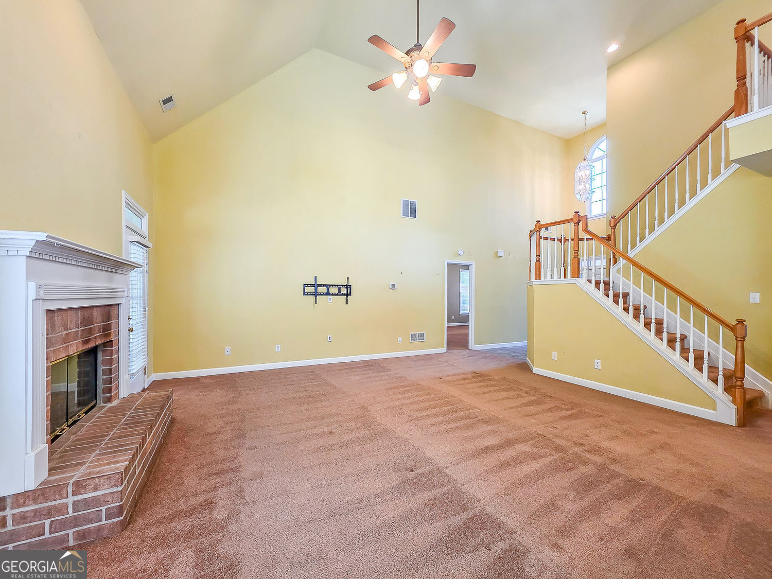 2872 Amesbury Place