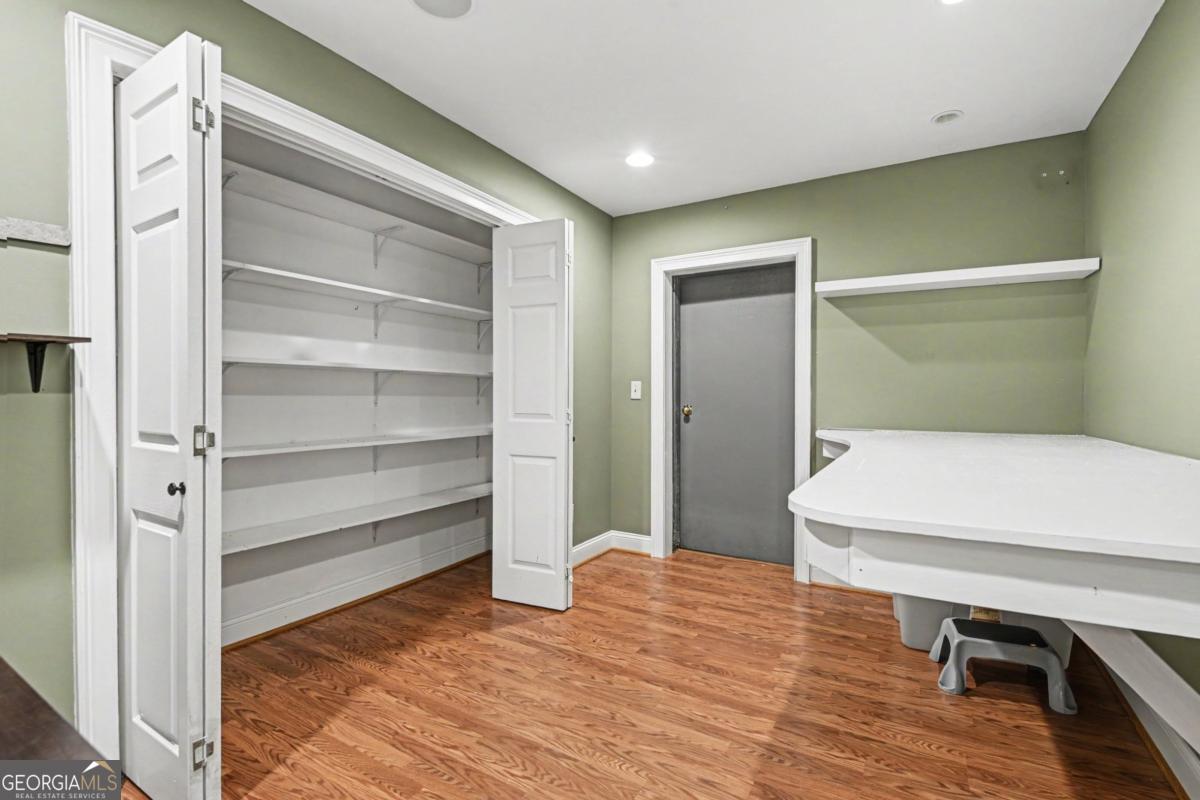 1223 Oakleigh Valley Drive