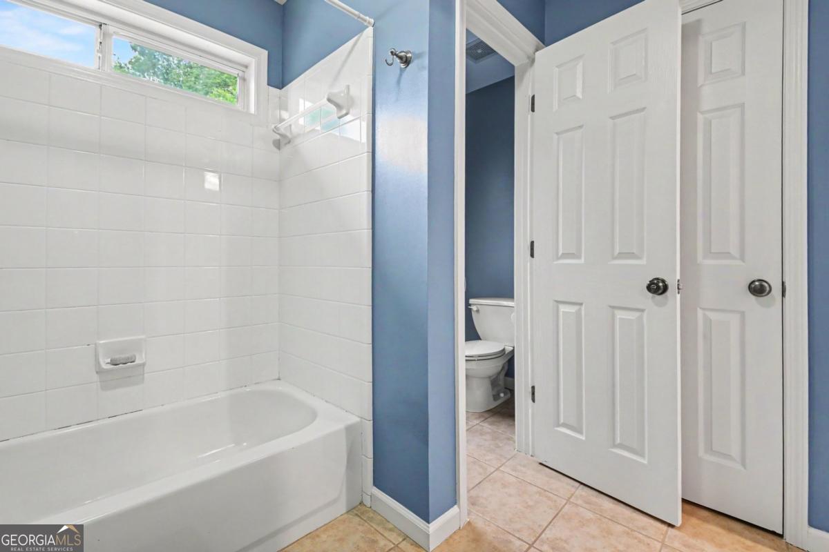 1223 Oakleigh Valley Drive