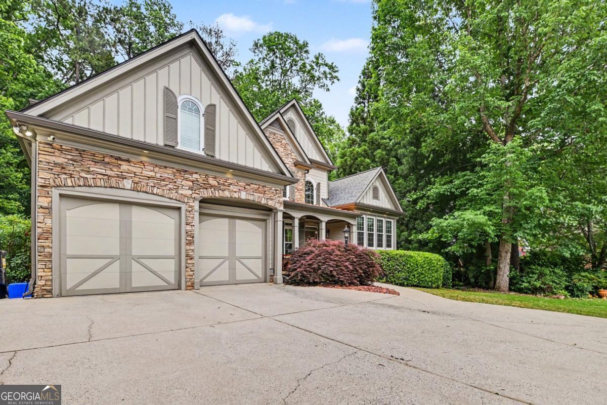 1223 Oakleigh Valley Drive