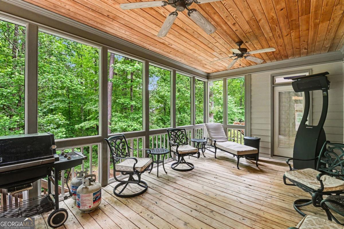 1223 Oakleigh Valley Drive