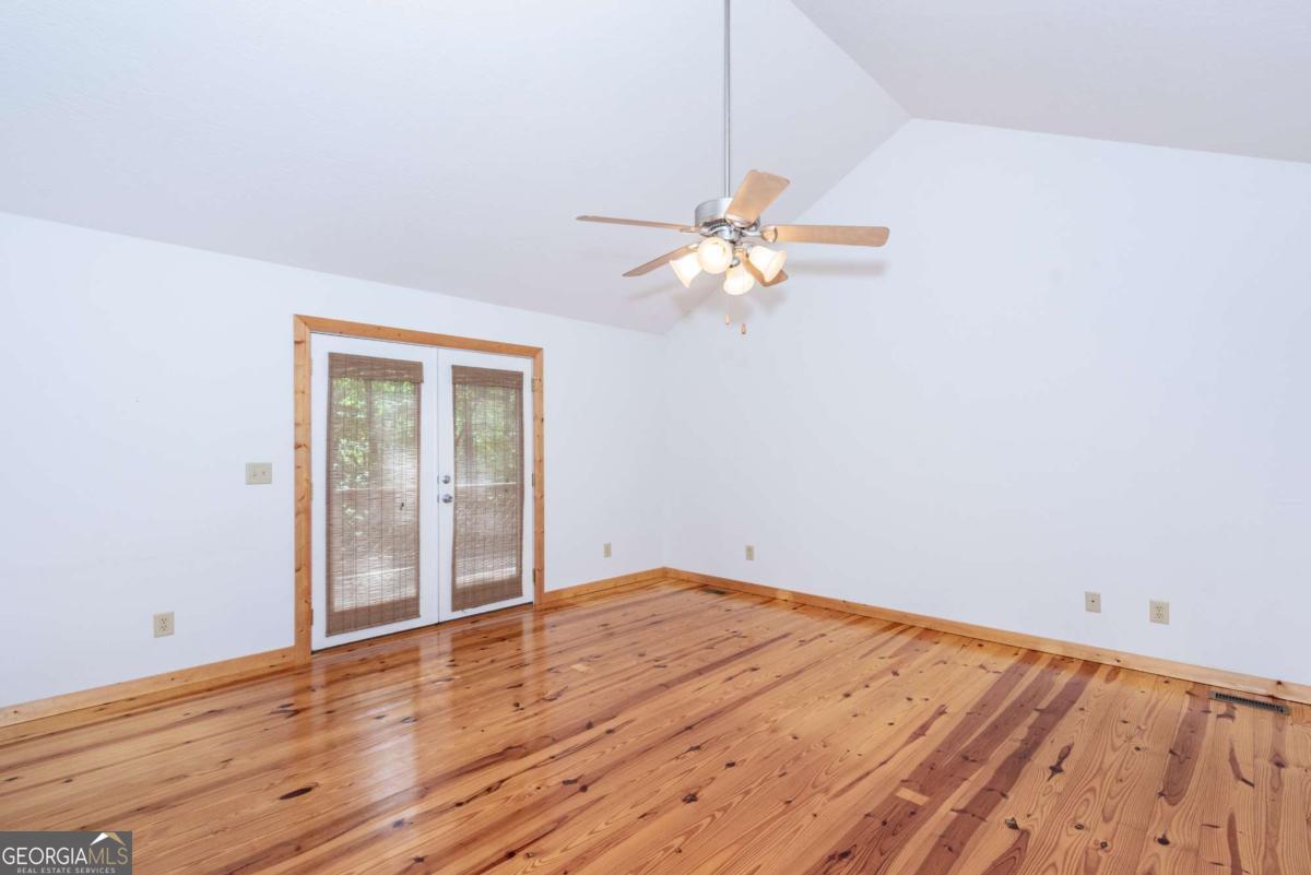 156 Modal Lane