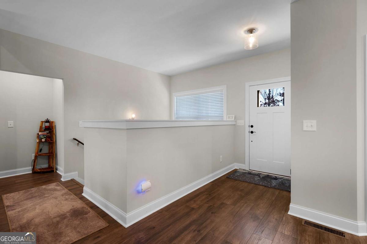 218 Oakwood Lane