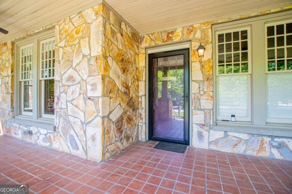 8503 Price Avenue