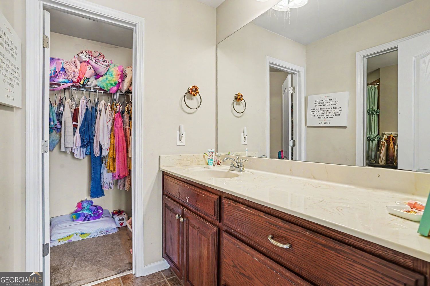 8100 Powhattan Court