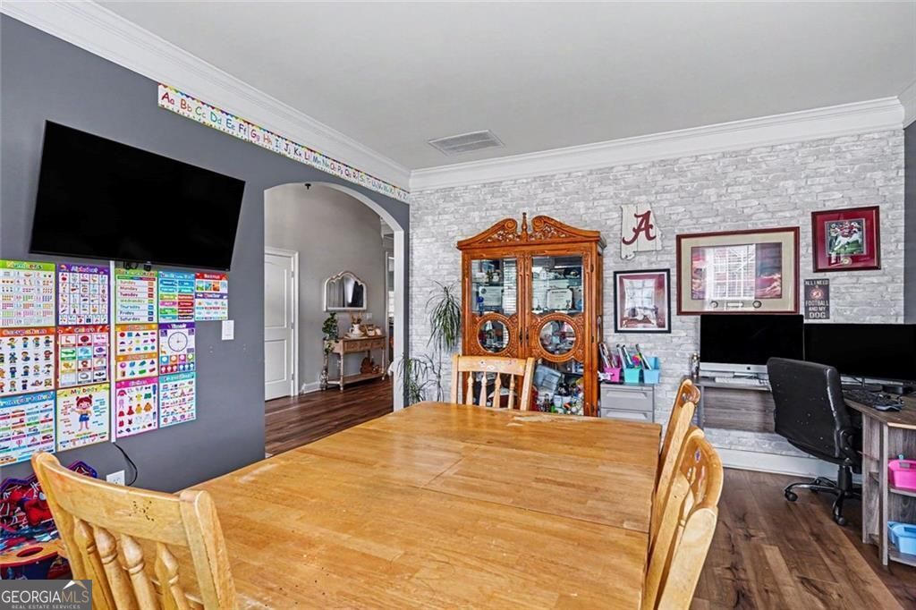 8100 Powhattan Court