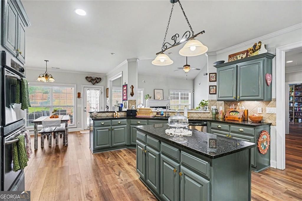 8100 Powhattan Court
