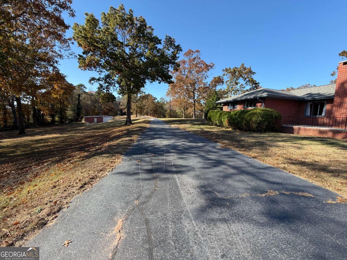 1530 Lost Mountain Road