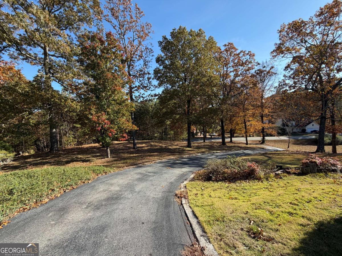 1530 Lost Mountain Road