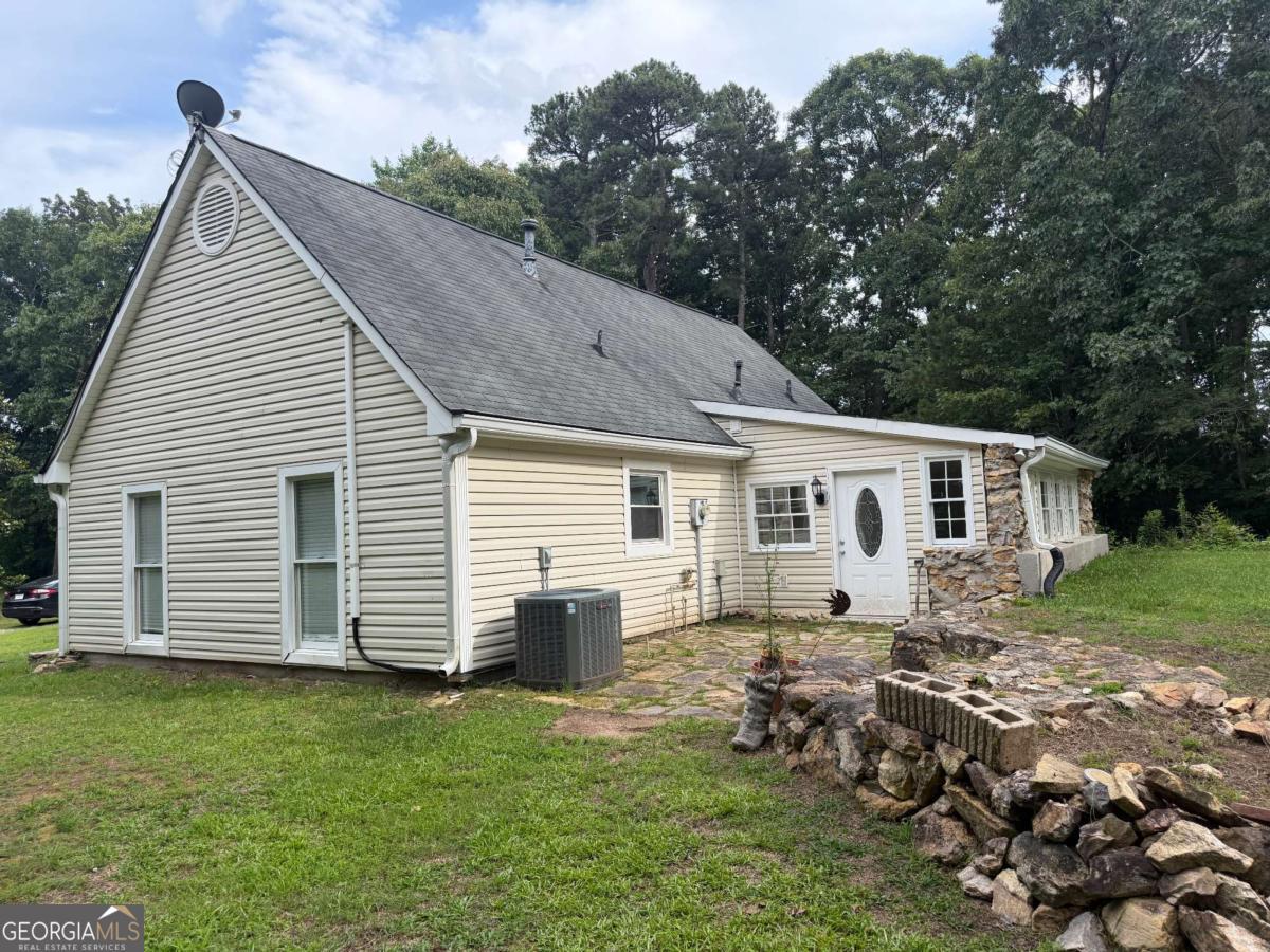 1526 Lost Mountain Road