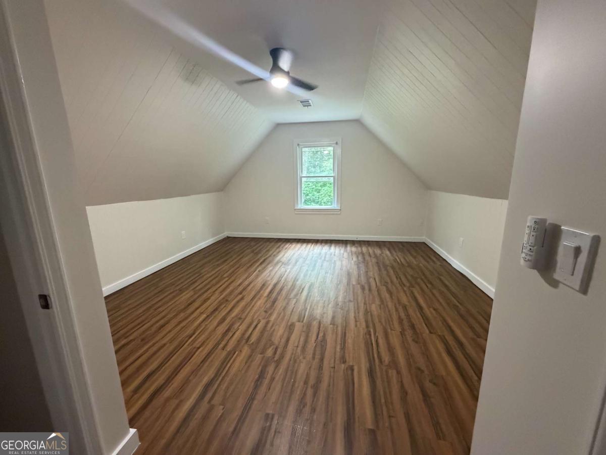 1526 Lost Mountain Road