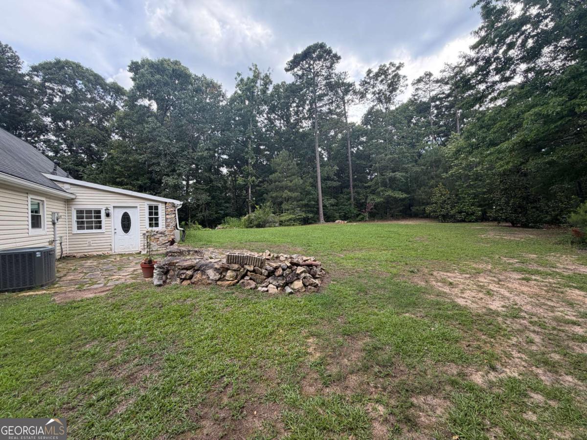 1526 Lost Mountain Road
