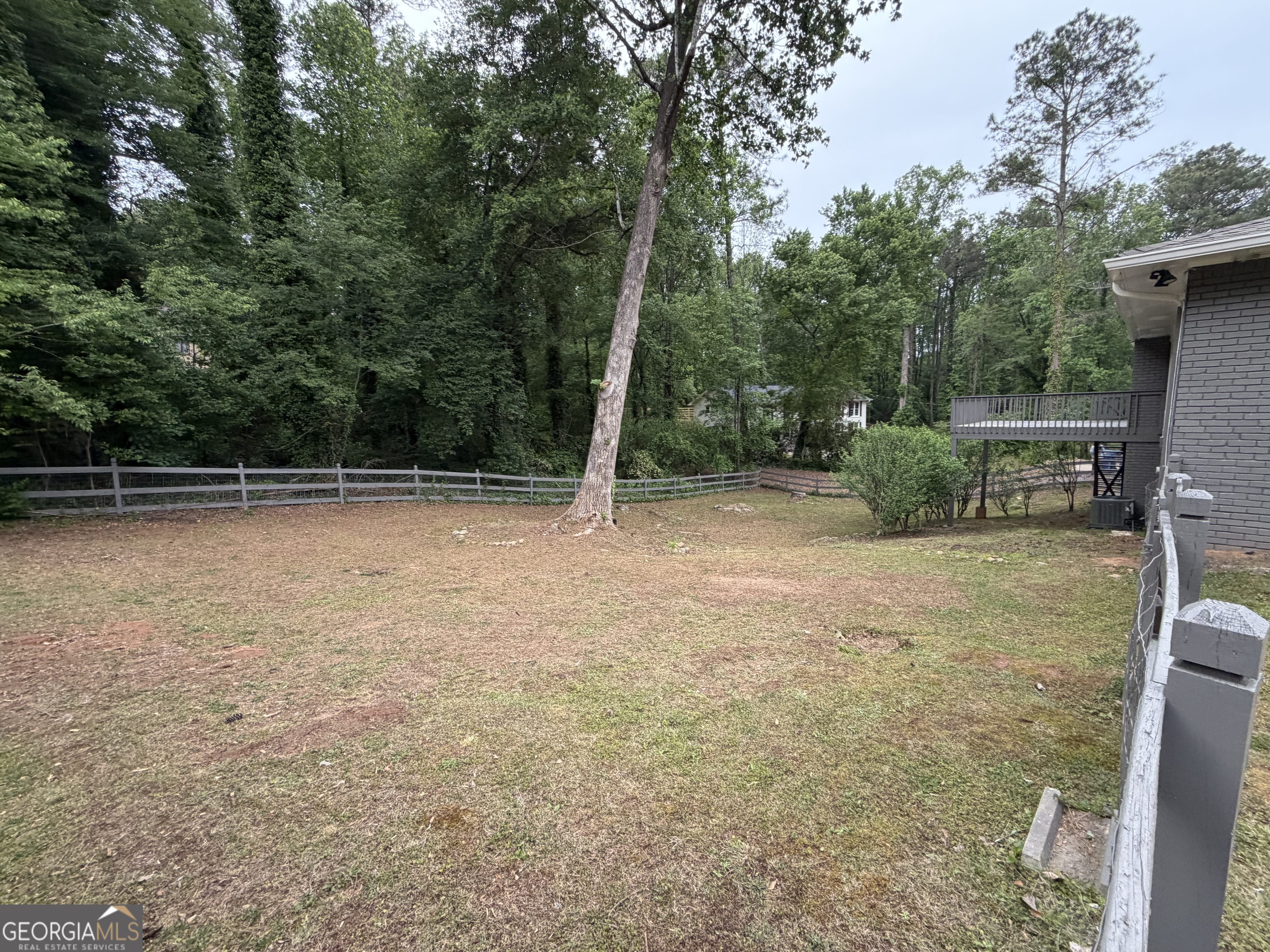 3336 Camelot Drive