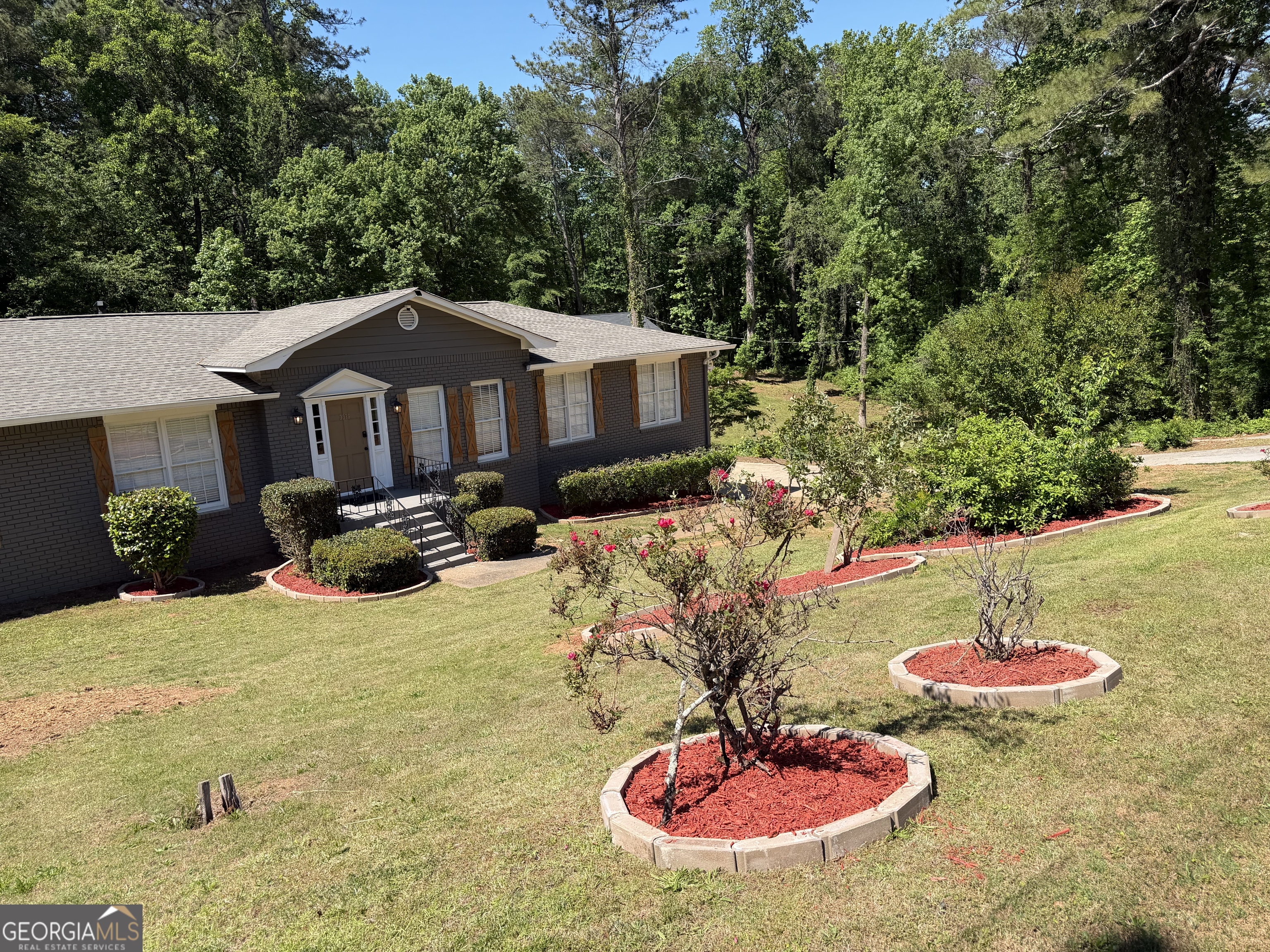 3336 Camelot Drive
