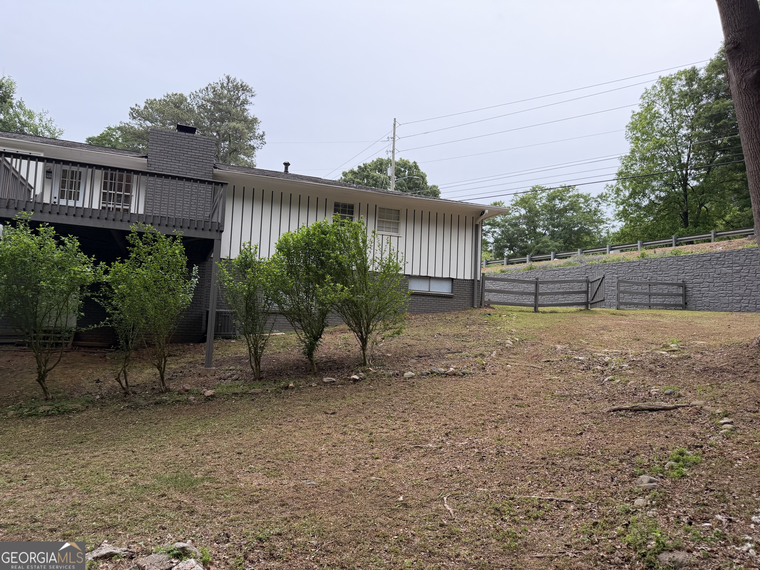 3336 Camelot Drive