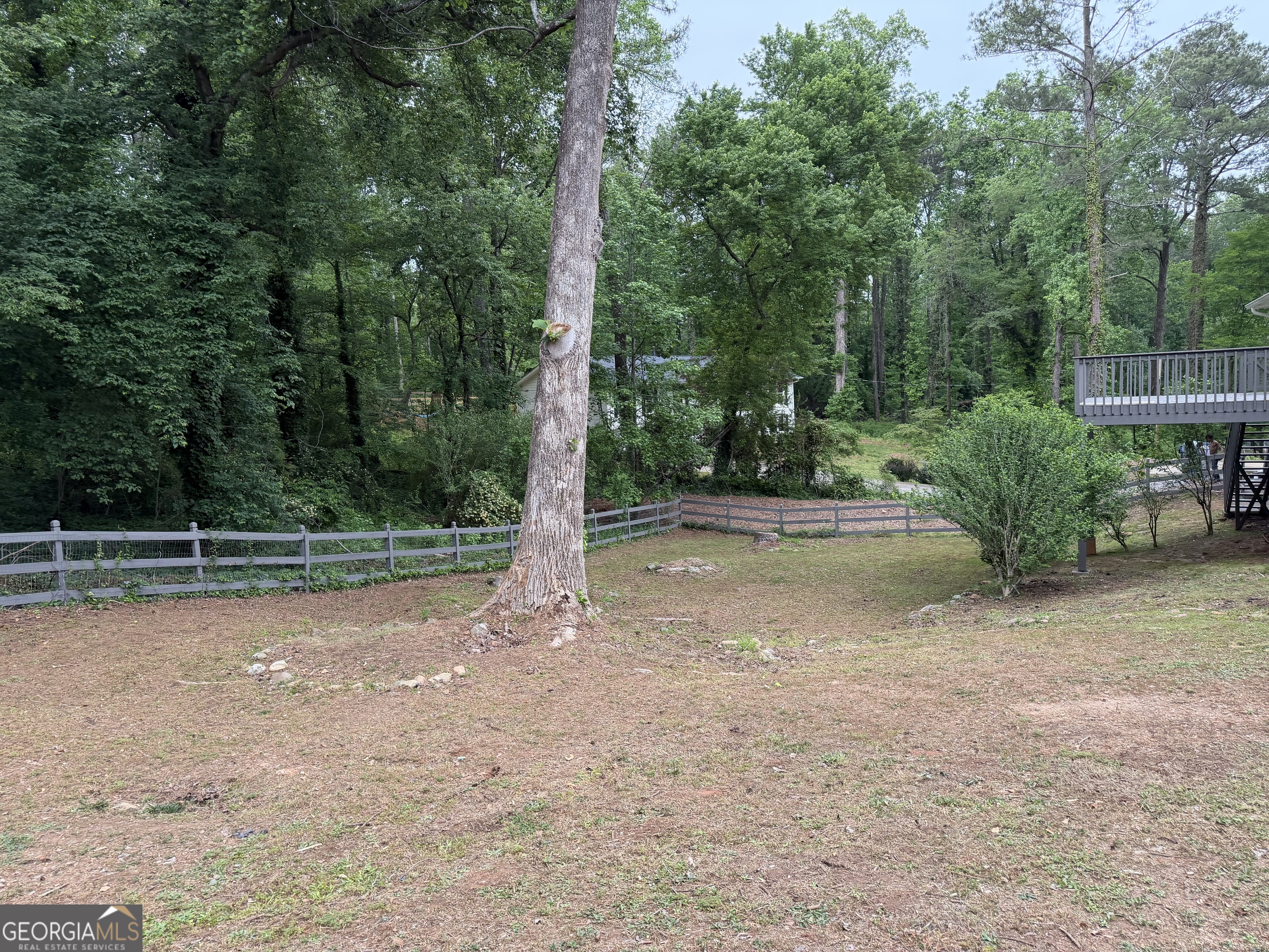 3336 Camelot Drive