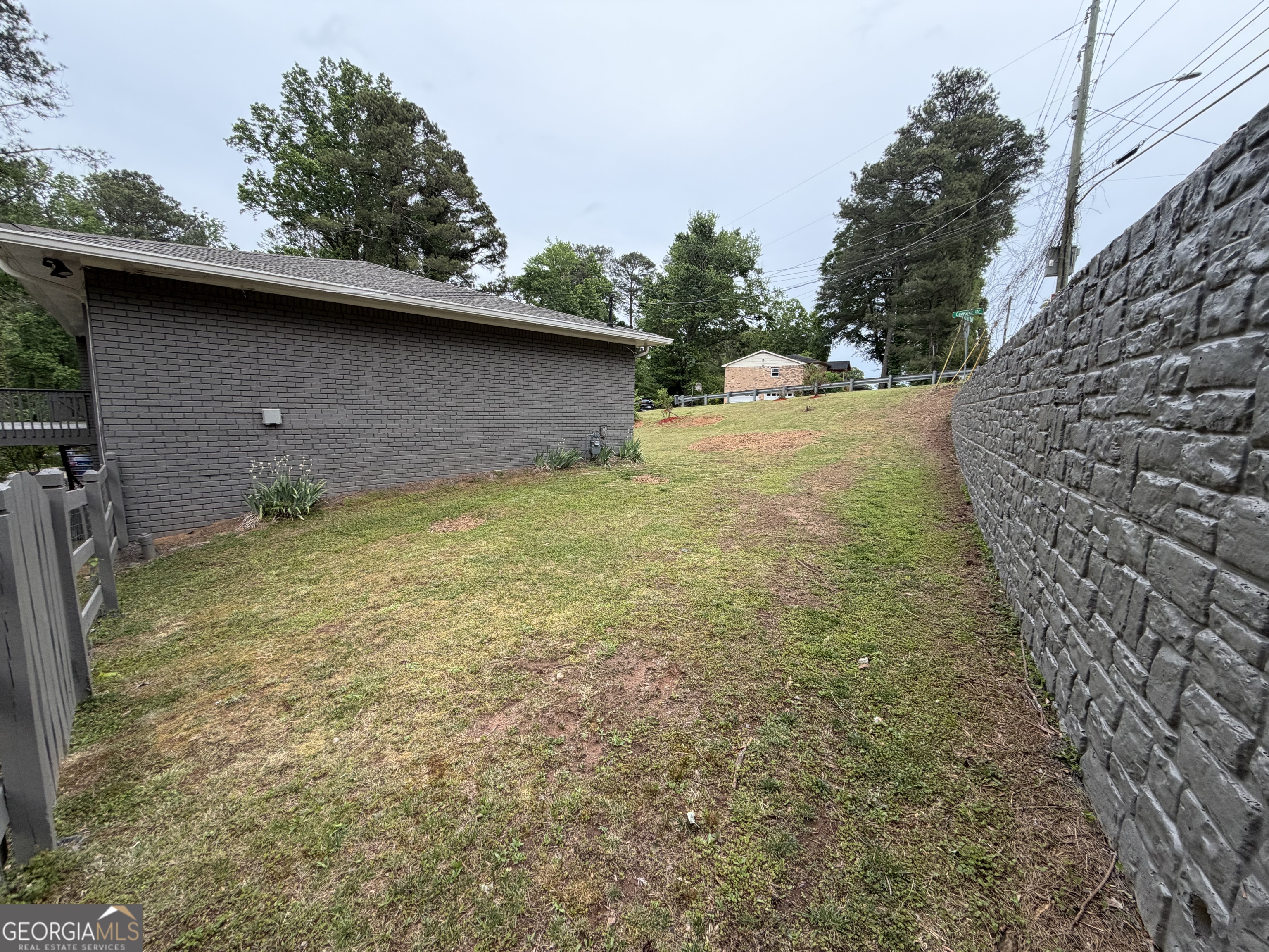 3336 Camelot Drive
