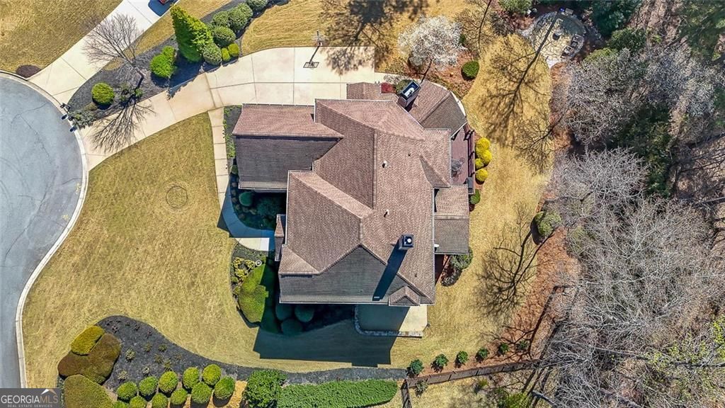 1485 White Rose Court NW