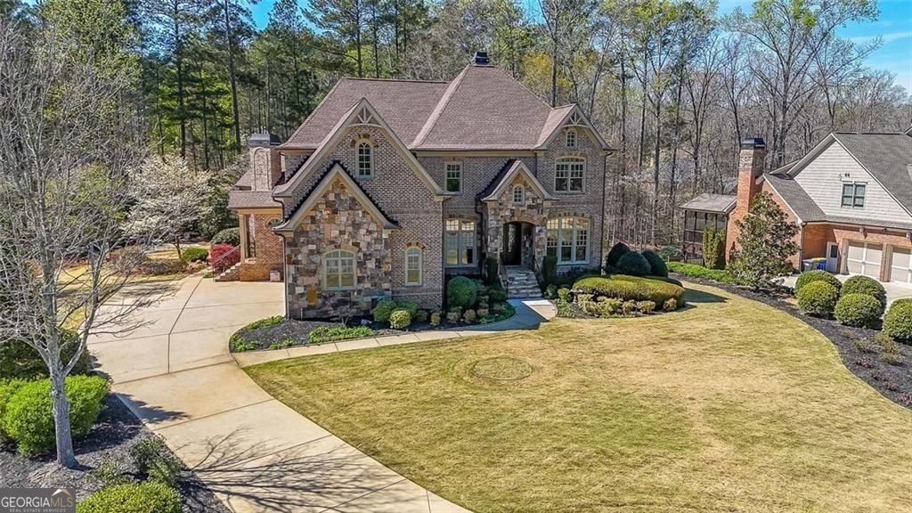 1485 White Rose Court NW