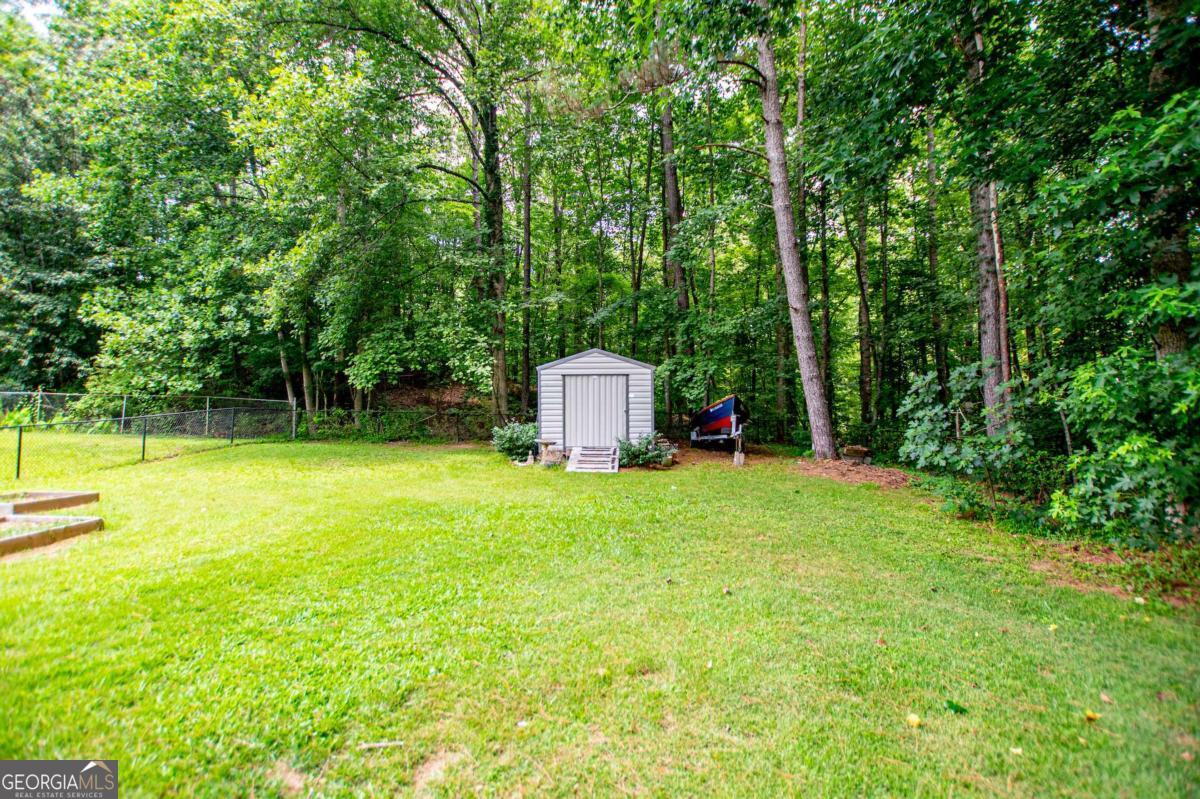 6150 Shallow Wood Lane