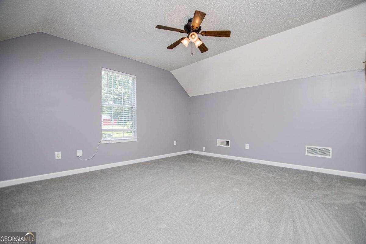6150 Shallow Wood Lane