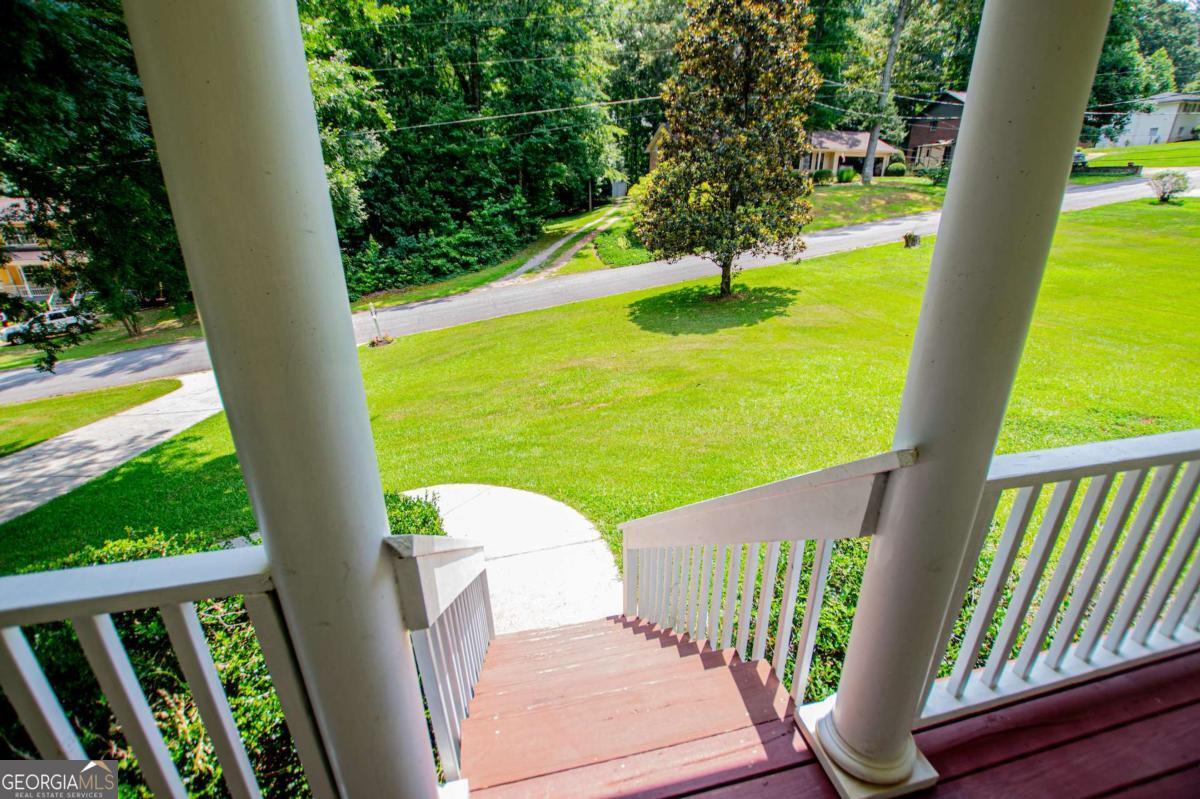 6150 Shallow Wood Lane