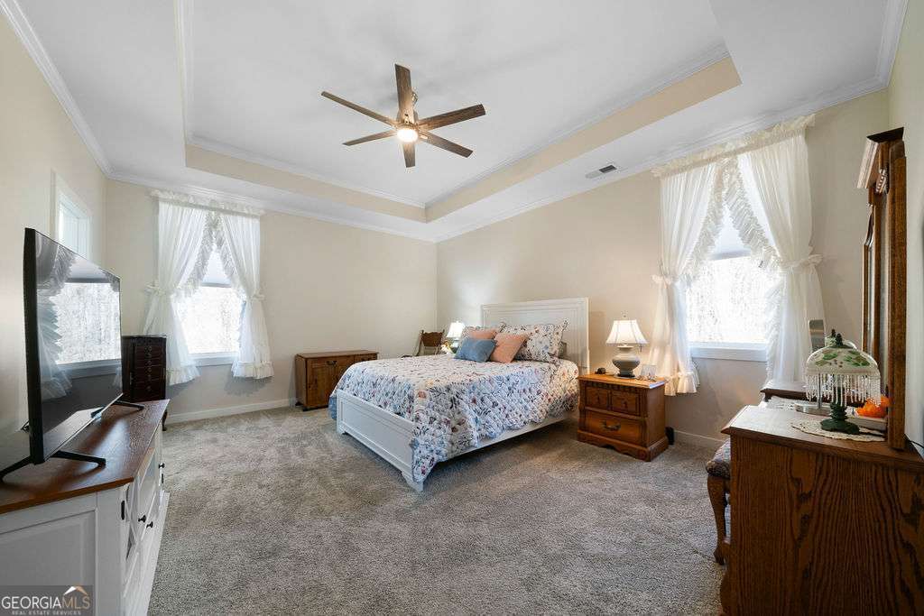 24 Plantation Oaks Dr