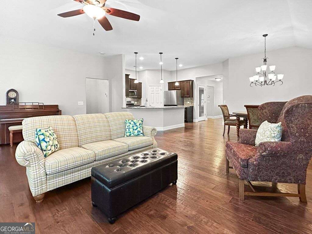 234 Summit Trail