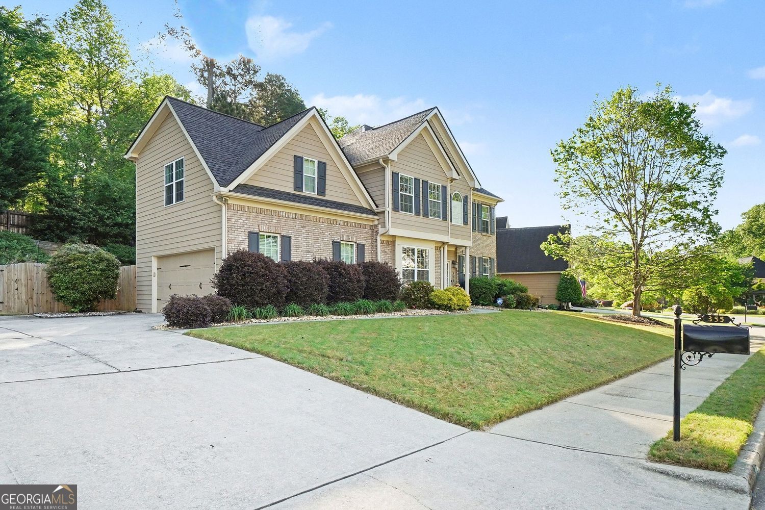 355 Thorn Creek Way