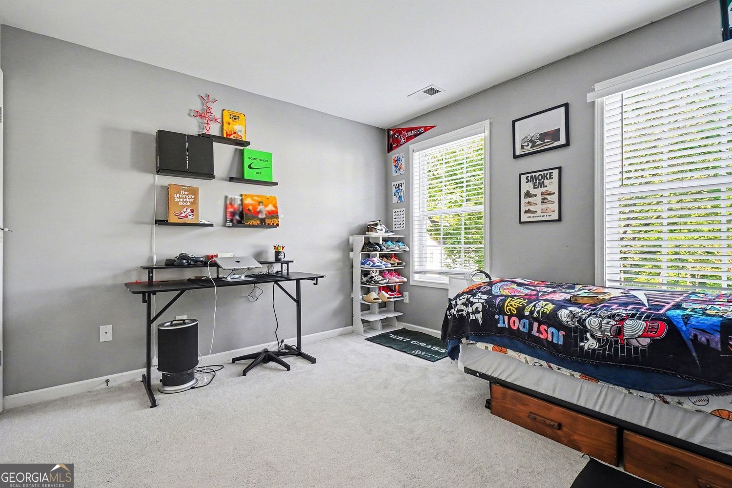 355 Thorn Creek Way