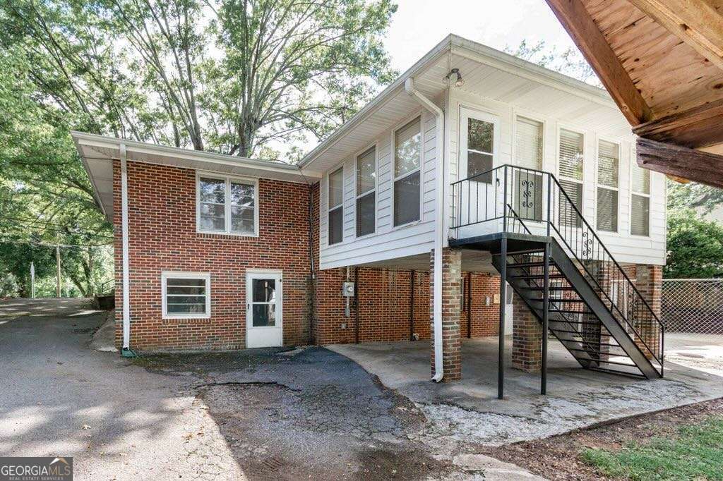 7194 Reinhardt College Parkway