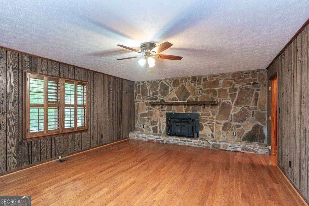 7194 Reinhardt College Parkway