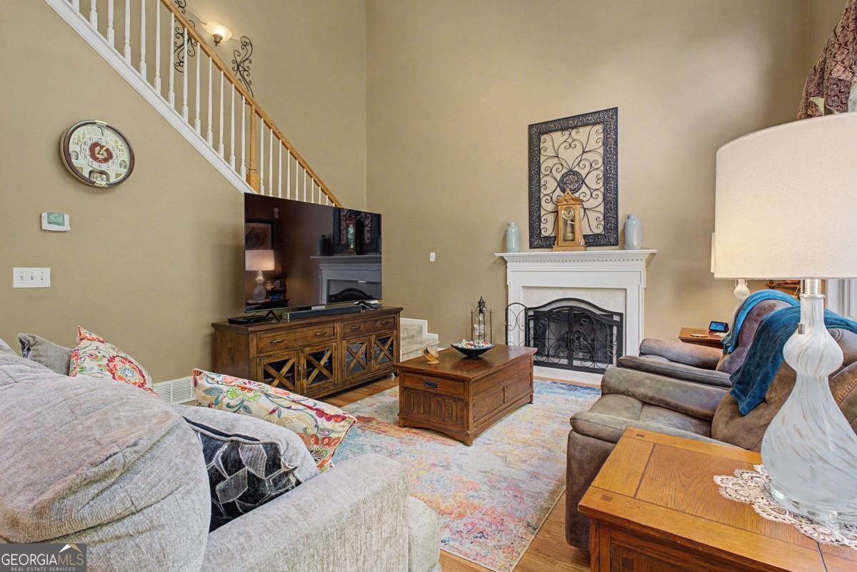 80 Golden Aster Trace