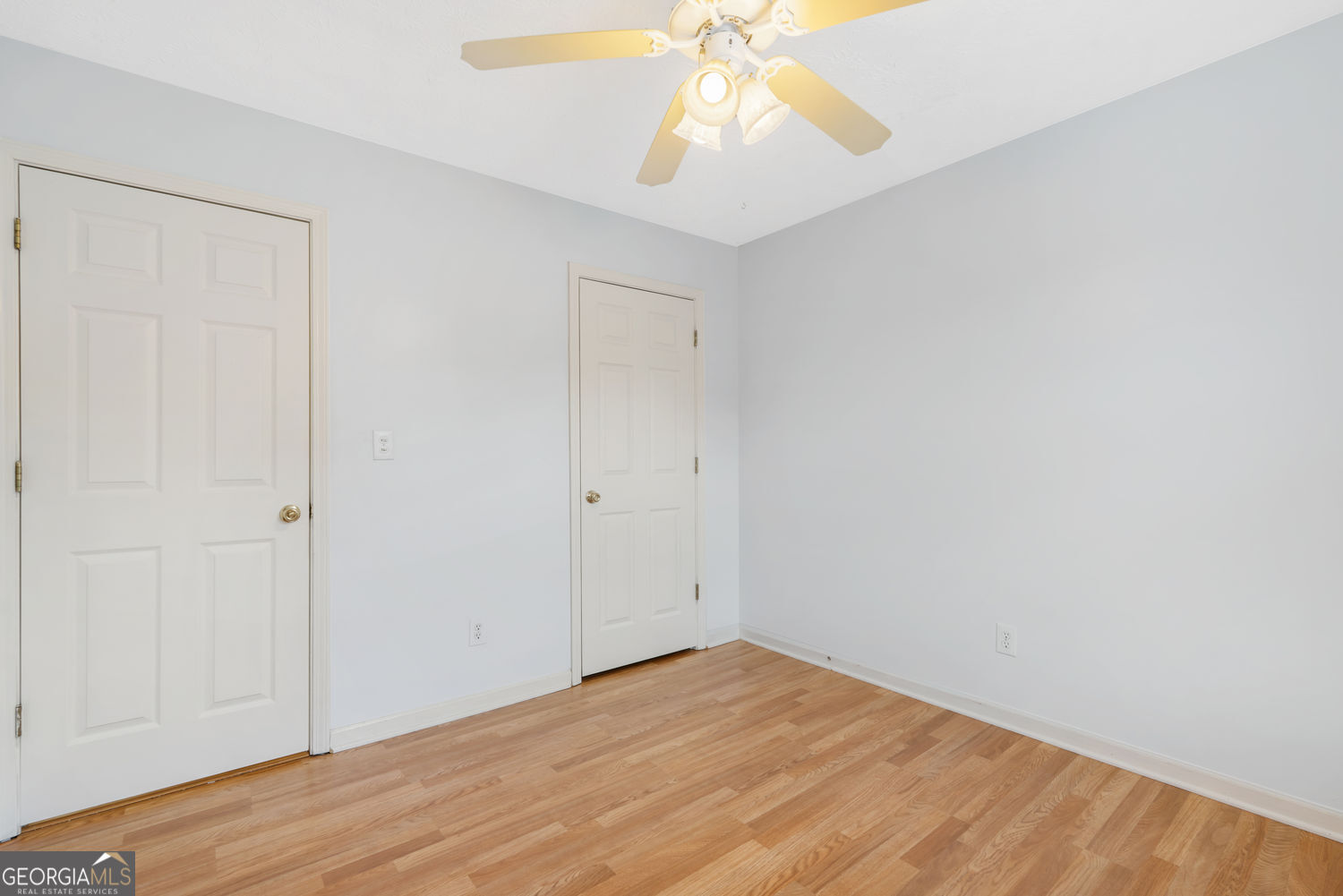 26 Ann Circle SE