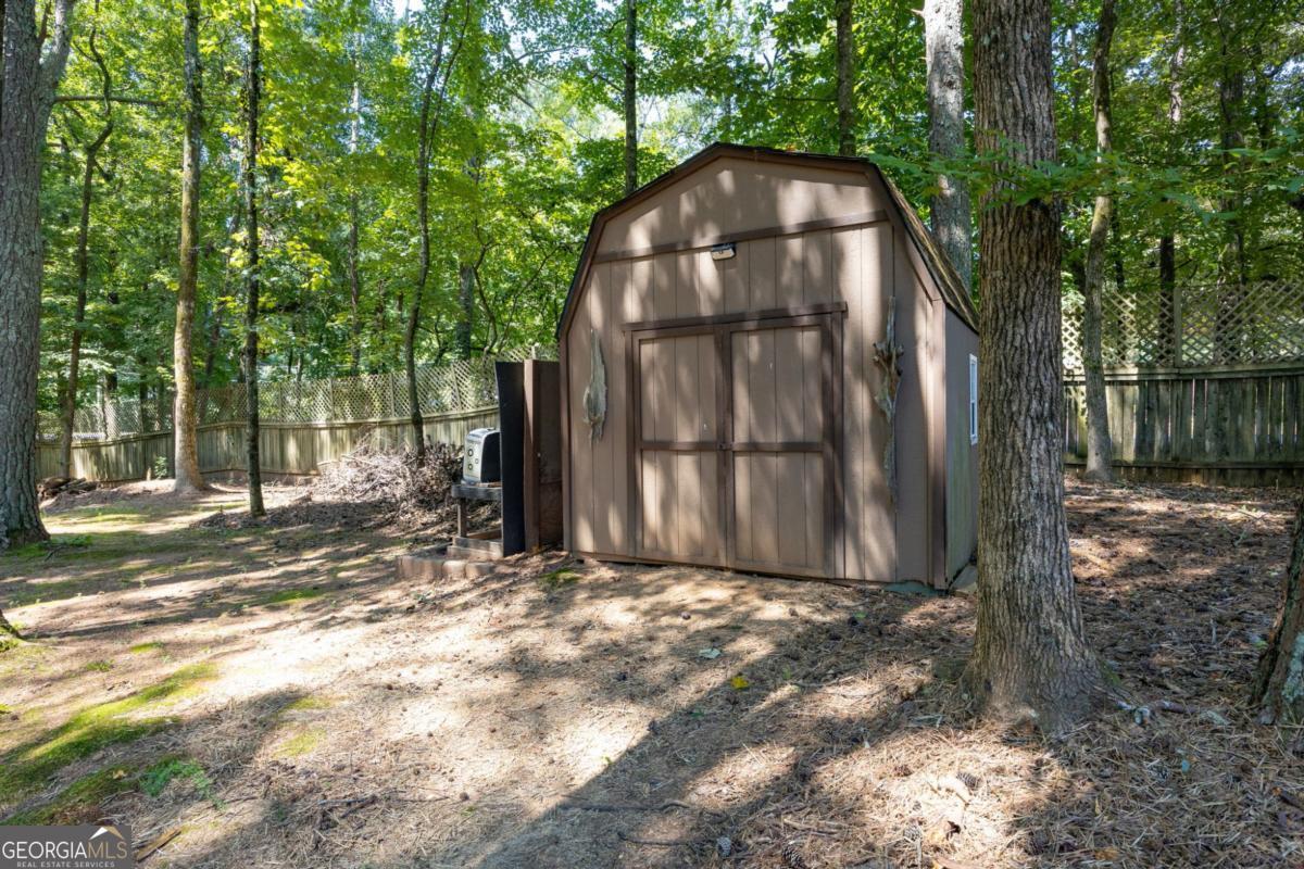 1100 Arya Drive