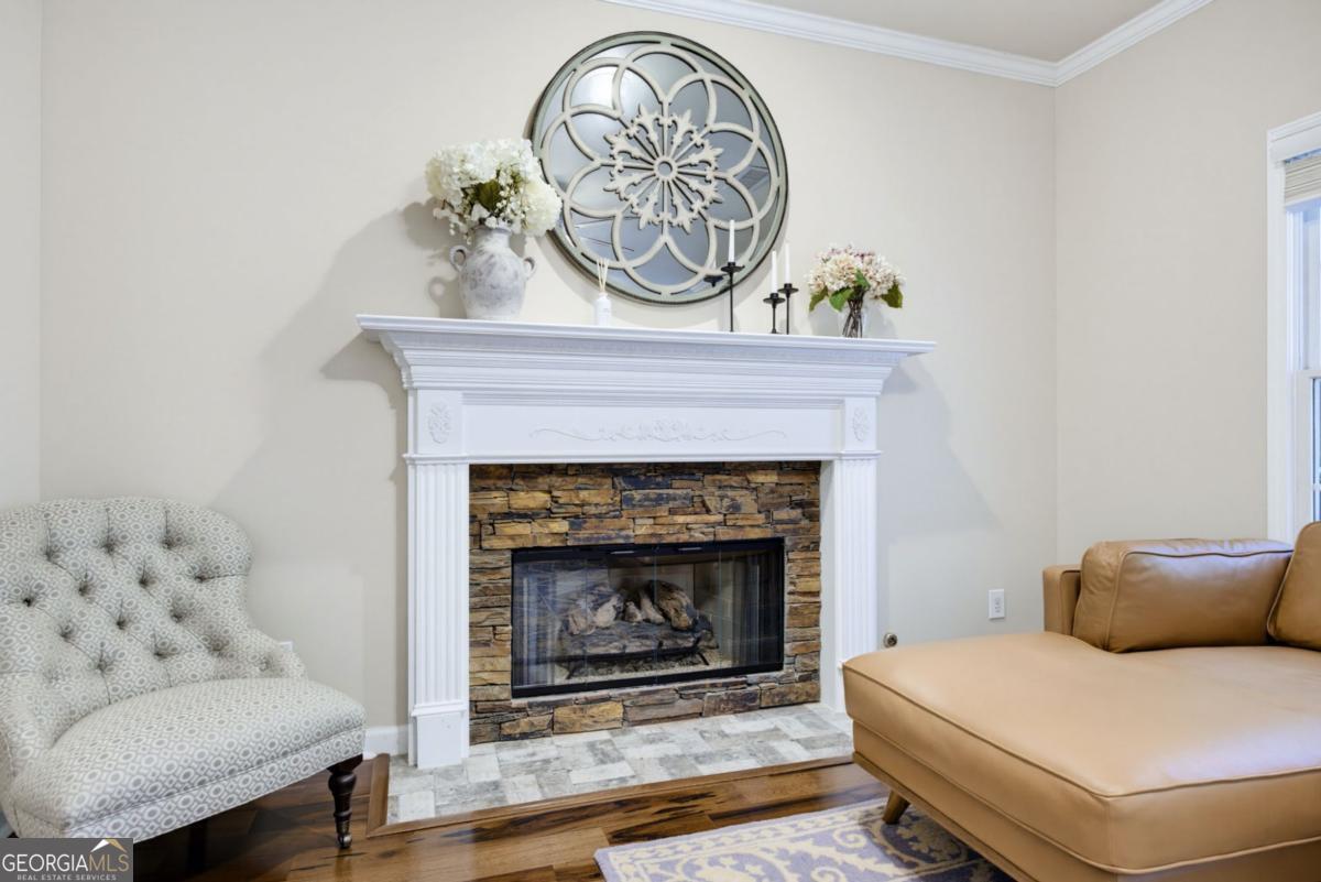 1100 Arya Drive