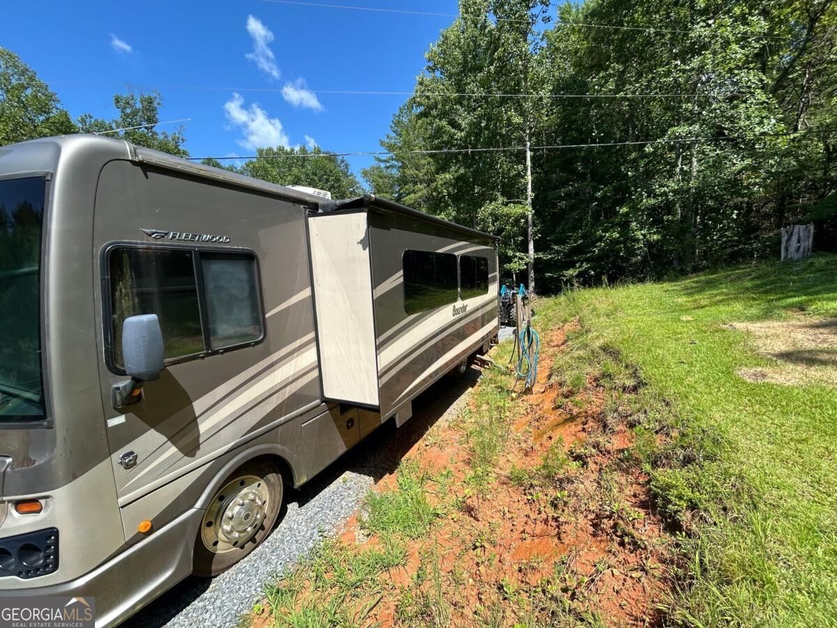 581 N Garrett Branch Road
