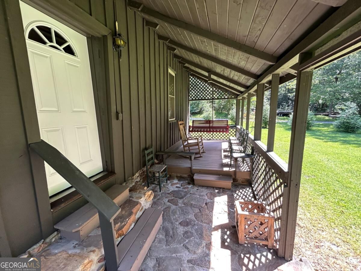 581 N Garrett Branch Road