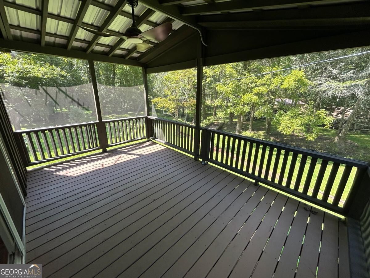 581 N Garrett Branch Road