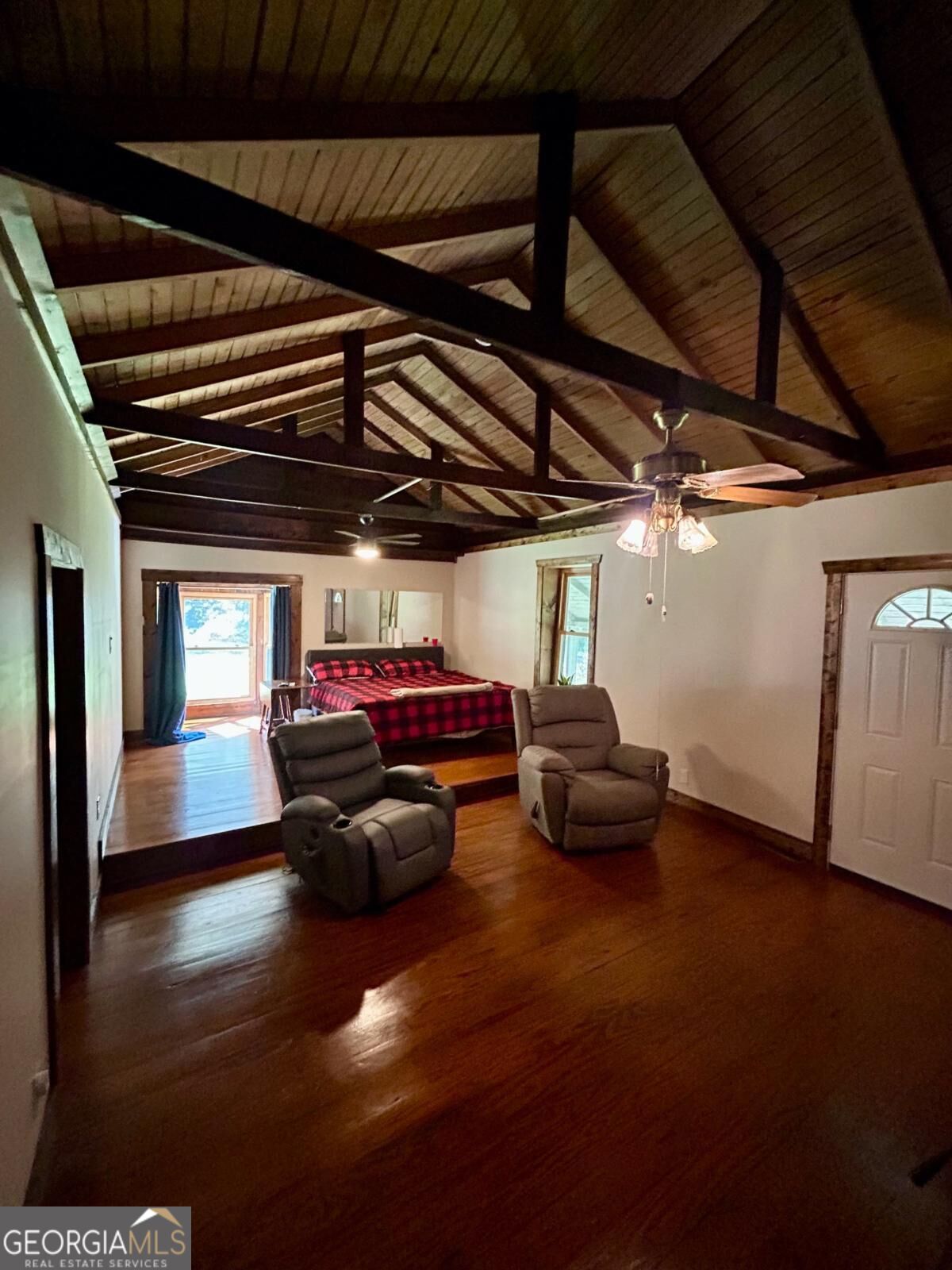 581 N Garrett Branch Road