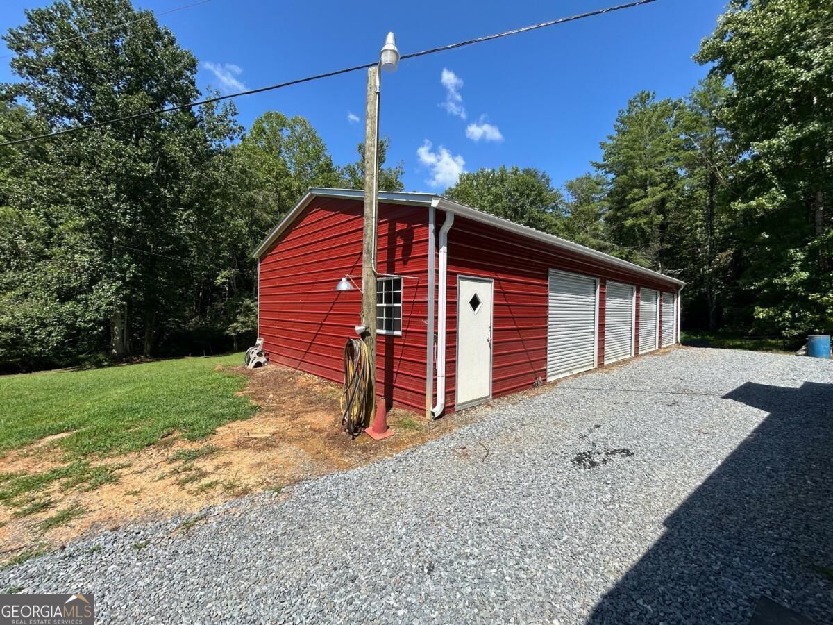 581 N Garrett Branch Road