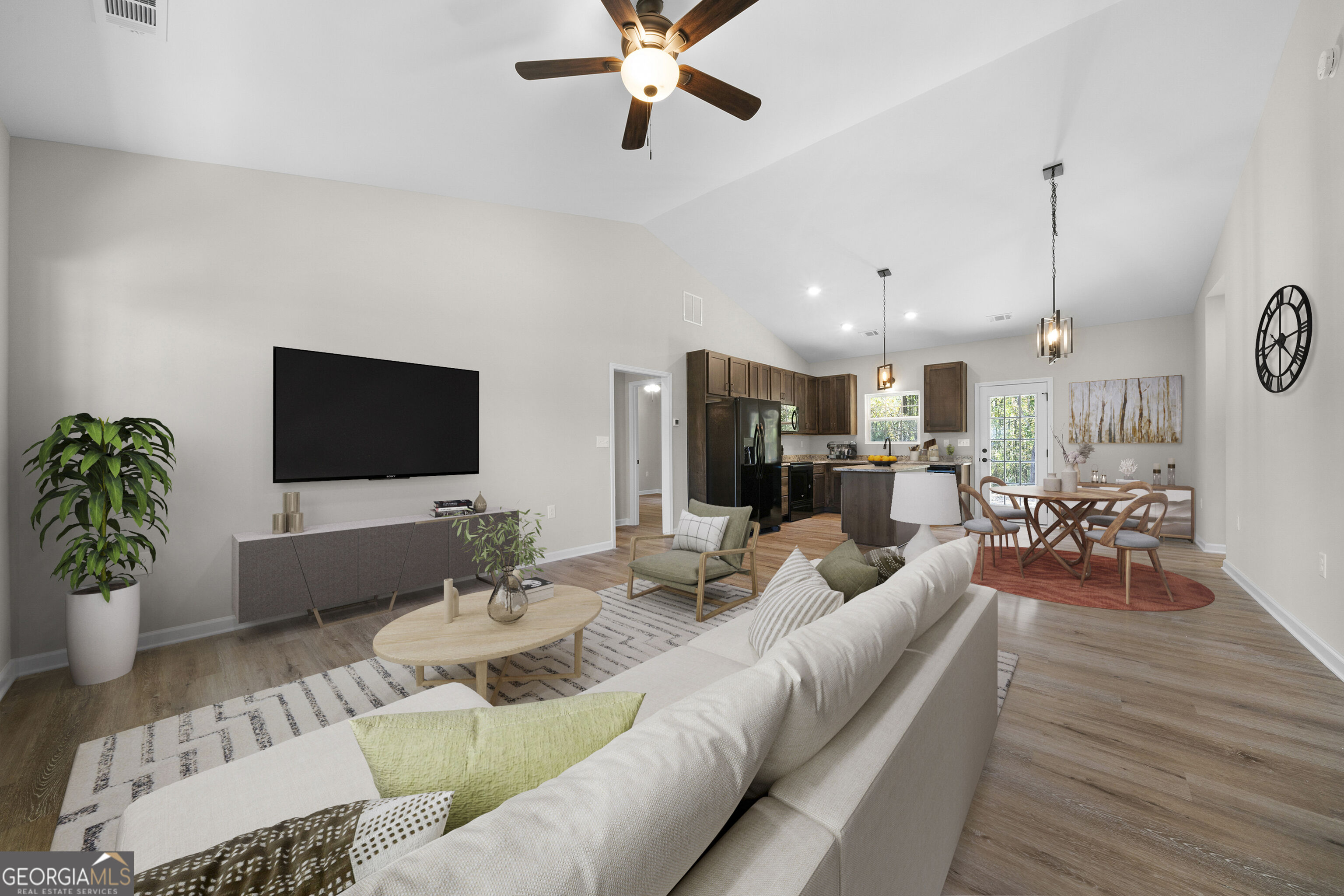652 Harris Circle