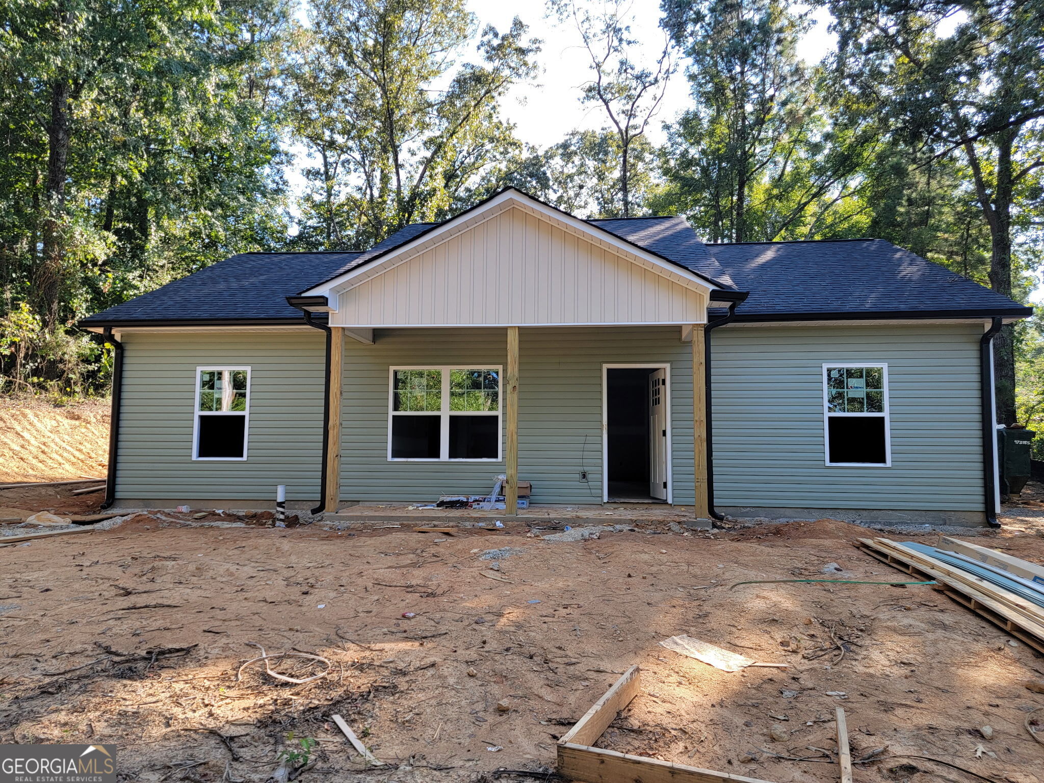 652 Harris Circle