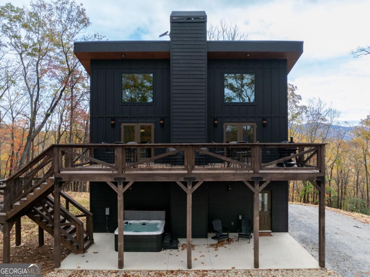 1250 Lost Forest Road