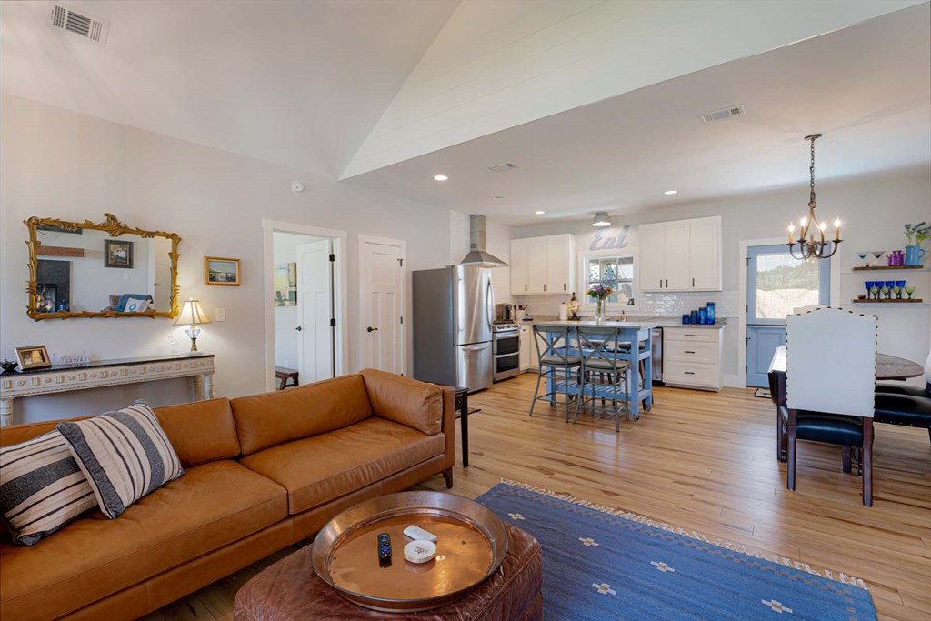 307 Skyline Drive