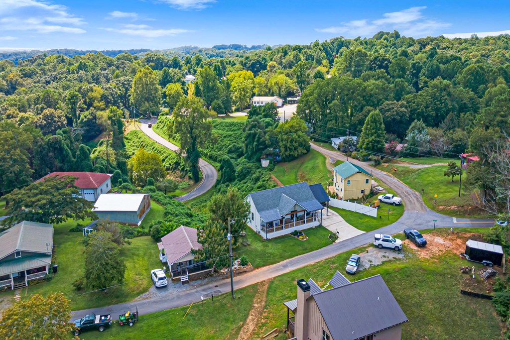 307 Skyline Drive
