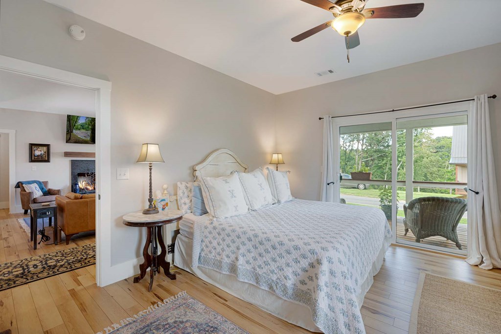 307 Skyline Drive