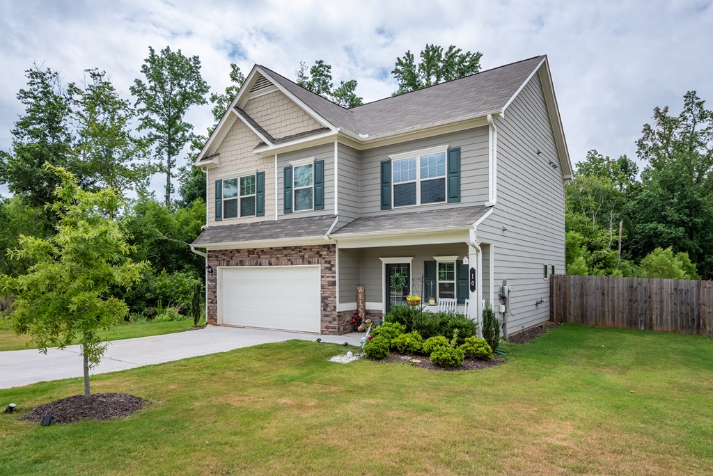 10 Betty Jo Way E