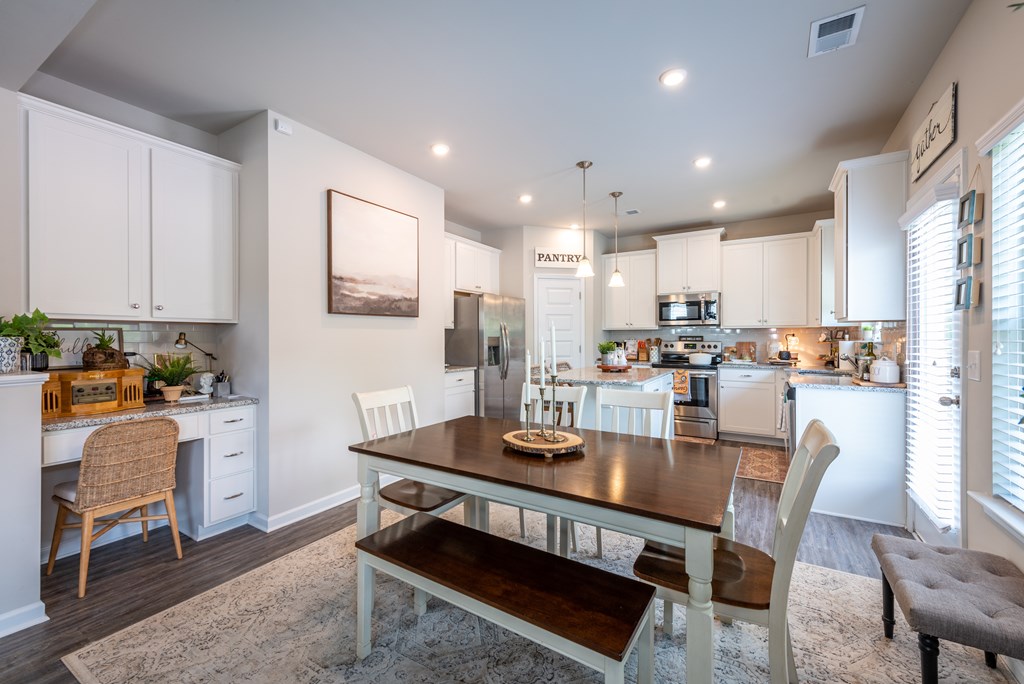10 Betty Jo Way E